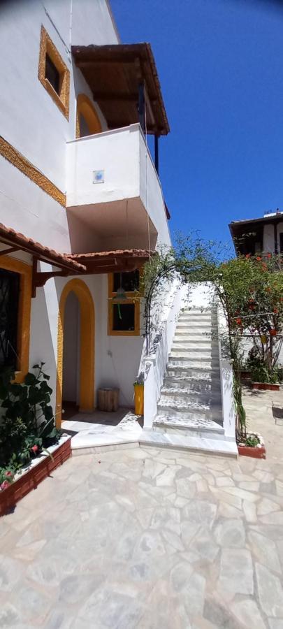 Nikis Apartments Агиос-Гордиос Экстерьер фото