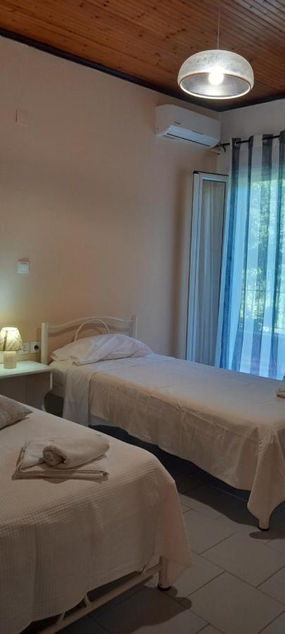 Nikis Apartments Агиос-Гордиос Экстерьер фото