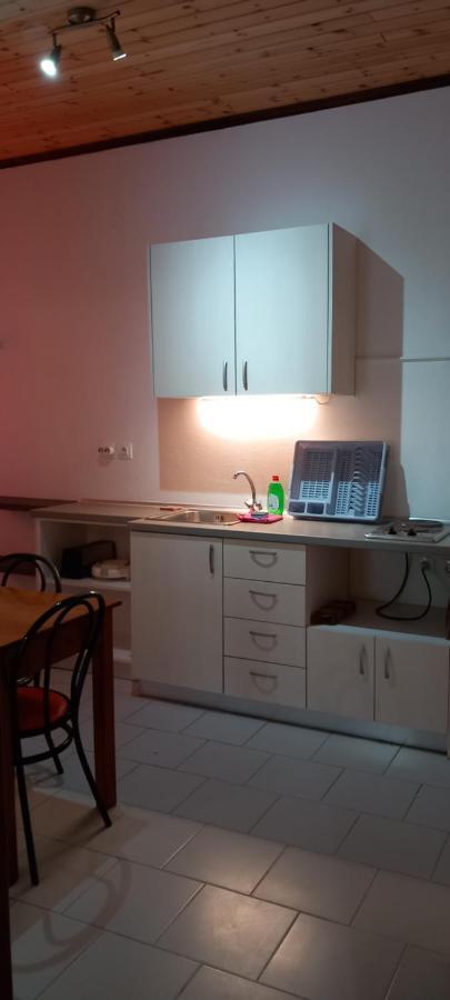 Nikis Apartments Агиос-Гордиос Экстерьер фото
