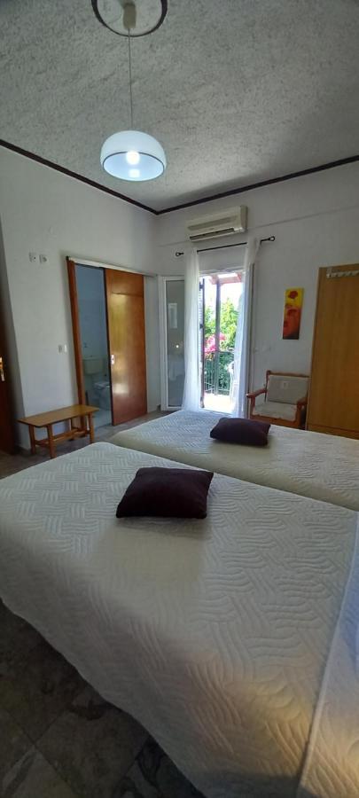 Nikis Apartments Агиос-Гордиос Экстерьер фото
