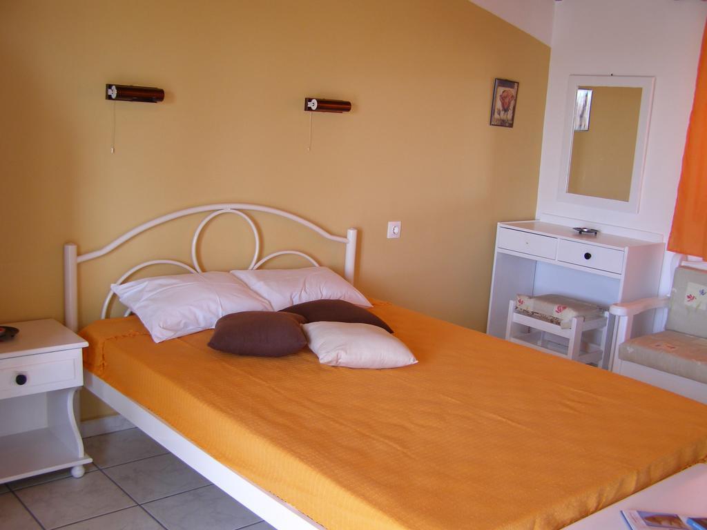 Nikis Apartments Агиос-Гордиос Номер фото