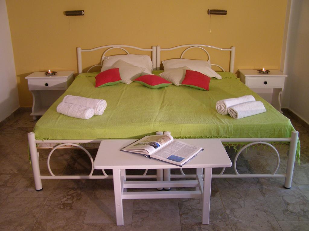 Nikis Apartments Агиос-Гордиос Экстерьер фото